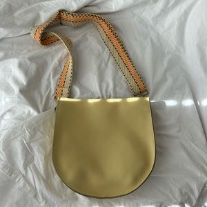 Saddle bag
